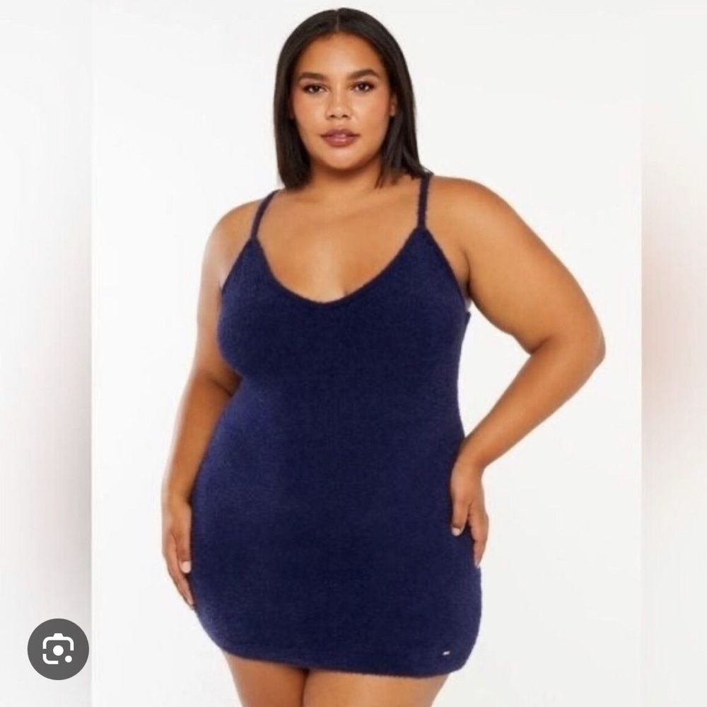 Savage X Fenty Blue Velvet Sleeveless Camisole